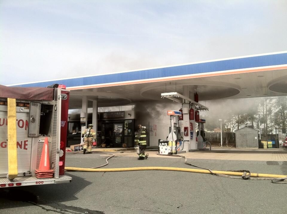 Taunton gas station catches fire ABC6 Providence, RI and New Bedford, MA News, Weather